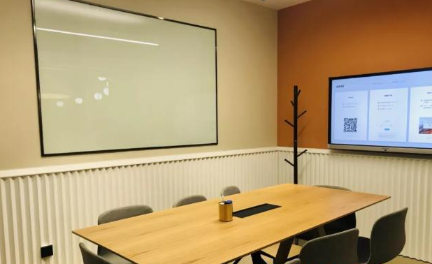  氪空間（御華山）